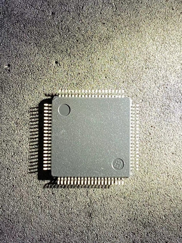 LPC1758FBD80 QFP80 رقاقة الدائرة المتكاملة IC متحكم العلامة التجارية الجديدة الأصلية غير المستخدمة